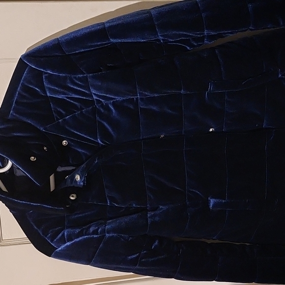 Jacket - Picture 2 of 3